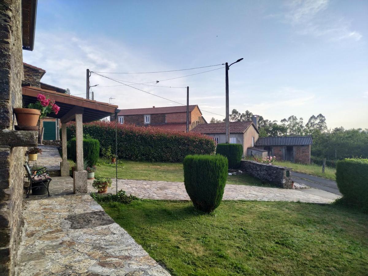 Holiday home Casa O Castelo En Touro